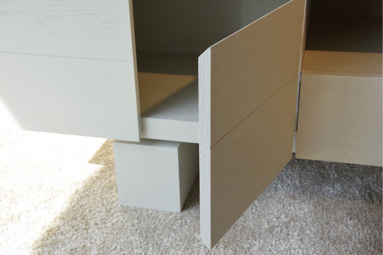 mueble-tv-roble-en-tono-blanco-roto (4)